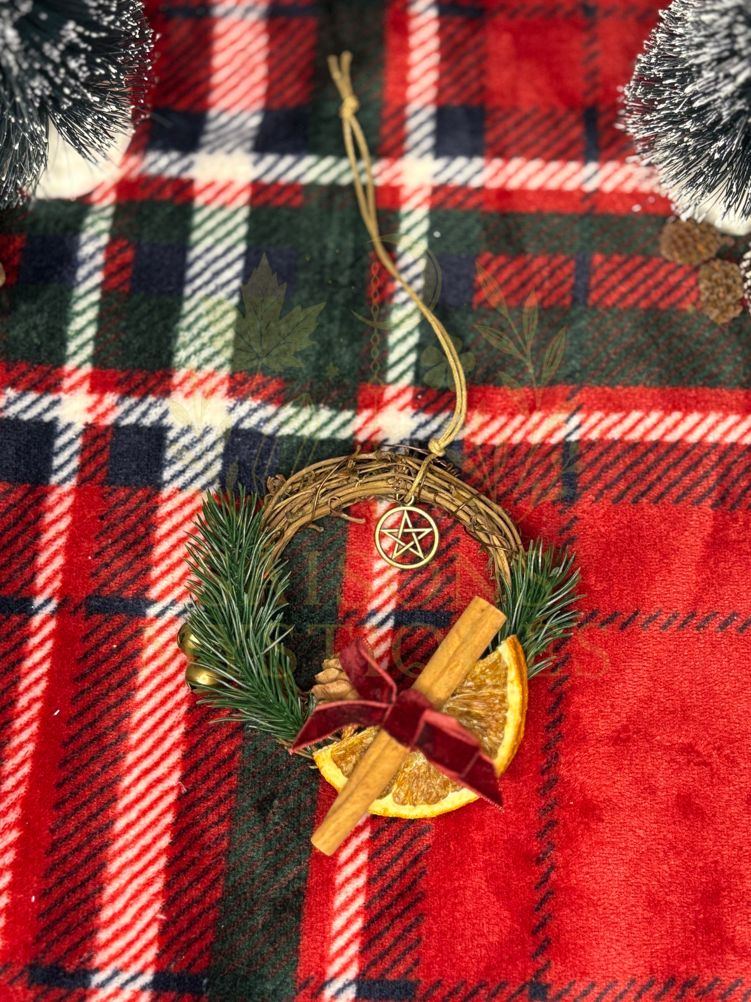 Couronne de Yule artisanale