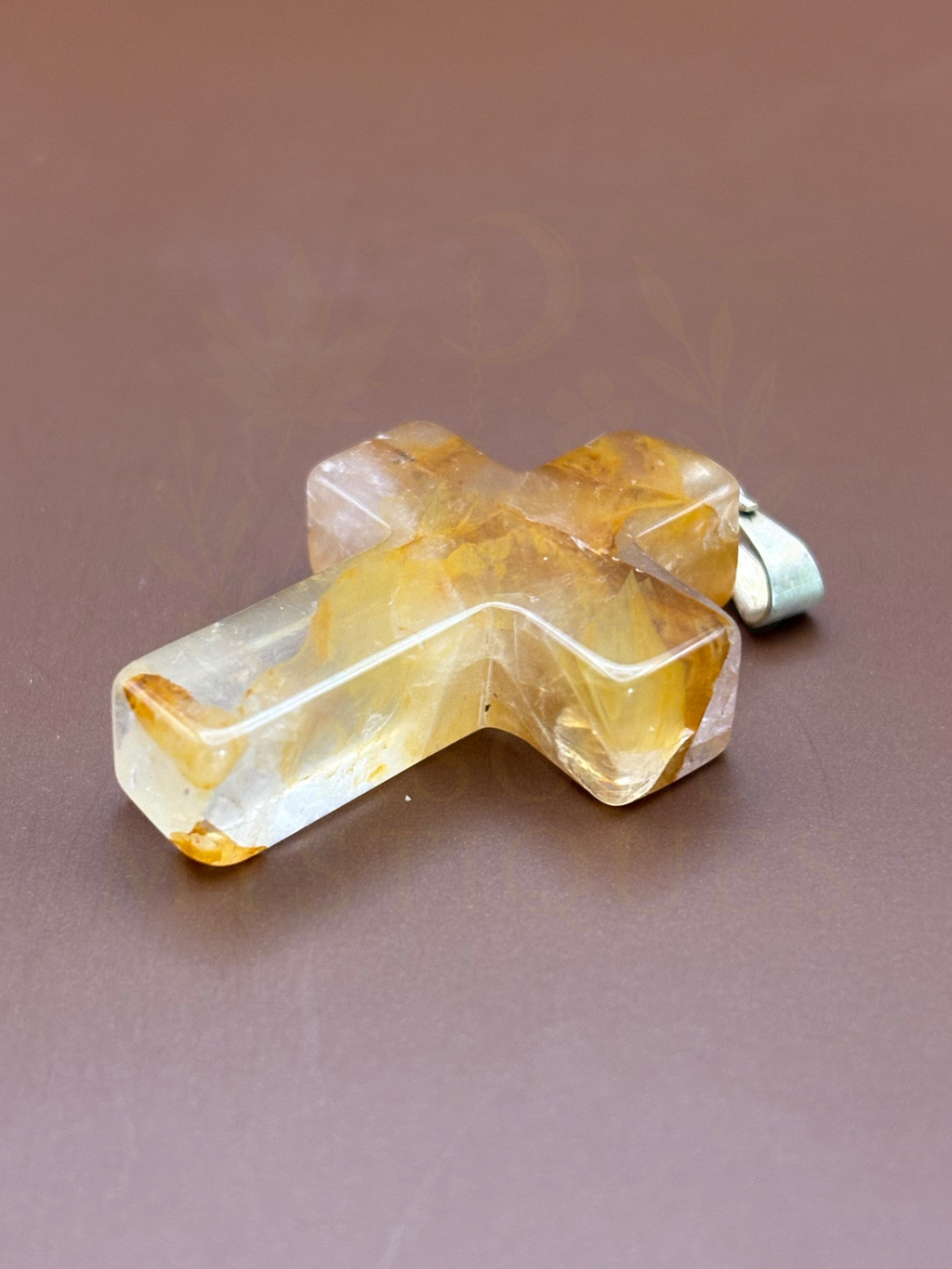 Pendentif Croix en Quartz Guérisseur